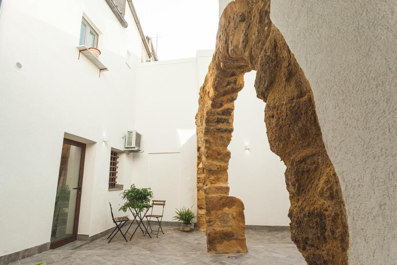 Hotel Cortile Baronello Agrigento Esterno foto
