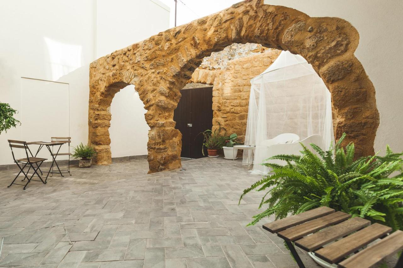 Hotel Cortile Baronello Agrigento Esterno foto